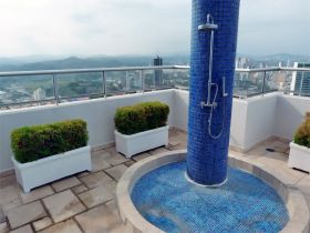 Condo oceanview with an outdoor shower in the San Francisco district, Panama City, Panama – Best Places In The World To Retire – International Living